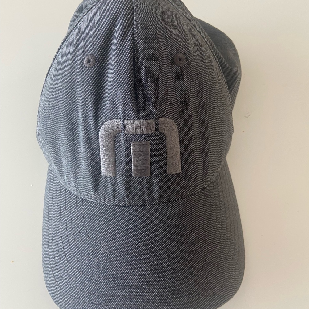Travis Mathew Fitted Gray Cap - XL